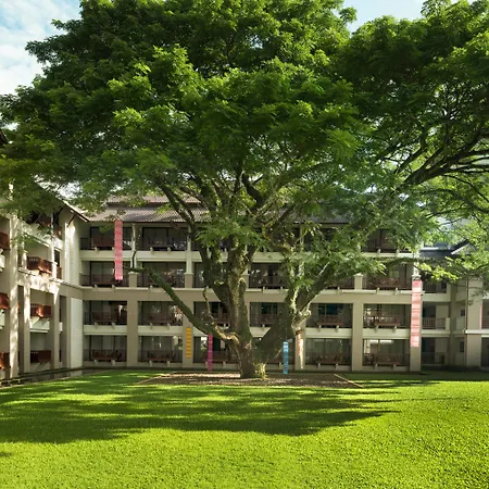Le Meridien Chiang Rai Resort, Thailand-2