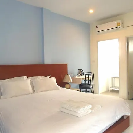 Grandma Kaew House-3