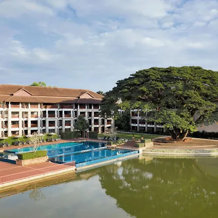 Le Meridien Chiang Rai Resort, Thailand-3